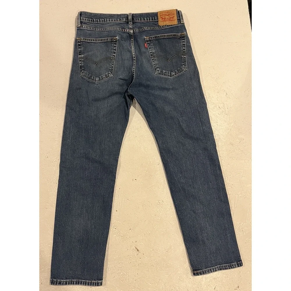 Levi's 505 Jeans Mens 36x32 Regular Fit Straight Leg Light Wash Blue‎ Denim